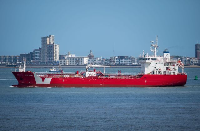 IVER BRIGHT Zeevaartschool